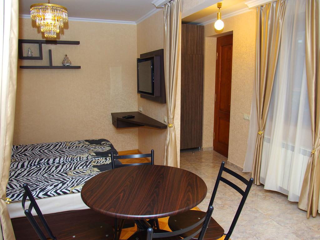 Aparthotel Heart Of Tbilisi Luaran gambar